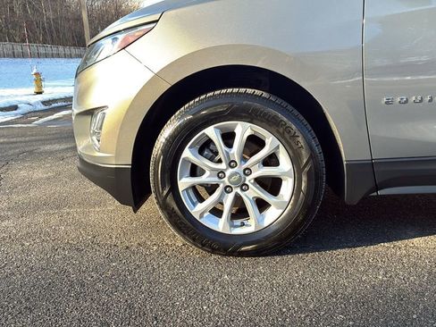 Used 2018 Chevrolet Equinox LT image 19