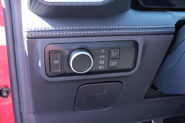 Used 2025 Ford Mustang GT Premium RWD image 14