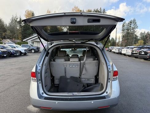 Used 2016 Honda Odyssey EX-L image 30