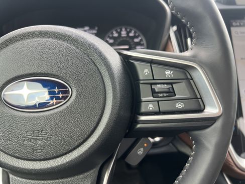 Used 2025 Subaru Outback Touring w/ Popular Package #2 image 28