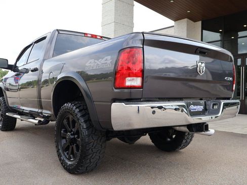 Used 2018 RAM 2500 Tradesman w/ Chrome Appearance Group AWD/4WD image 3