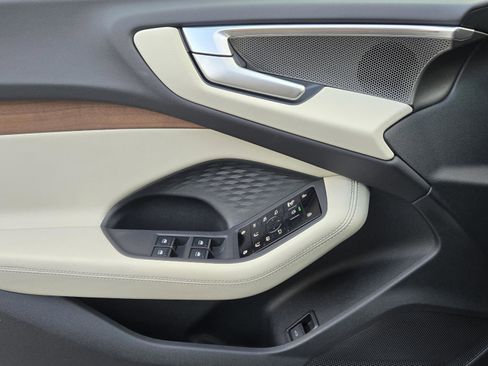 Used 2025 Audi A5 2.0T Premium Plus Sedan image 32