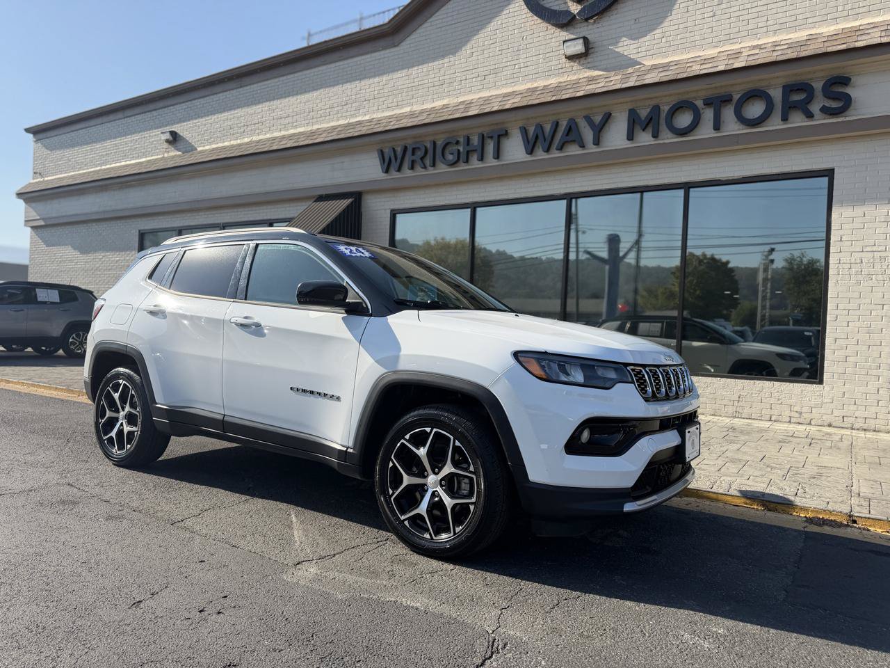 Used 2024 Jeep Compass Limited AWD/4WD image 1