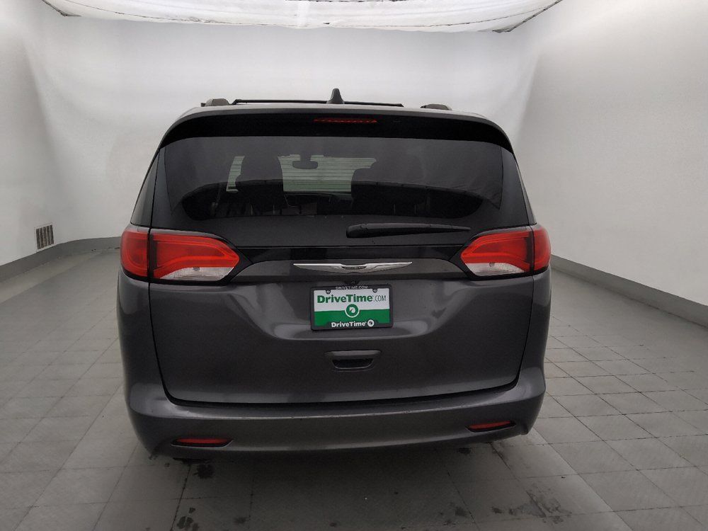Used 2021 Chrysler Voyager Lxi FWD image 6