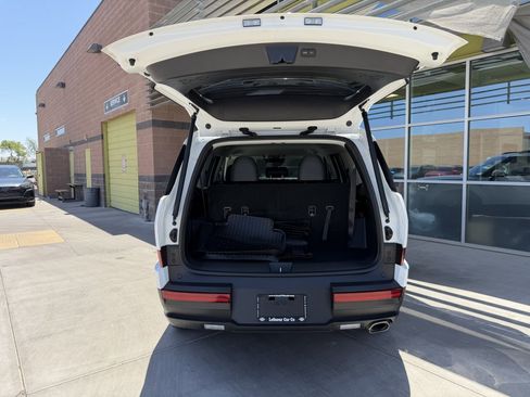 Used 2024 Hyundai Santa Fe SEL FWD image 35
