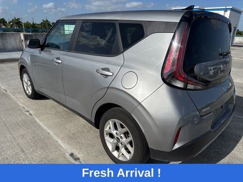 Used 2024 Kia Soul LX w/ Option Group 015 image 14