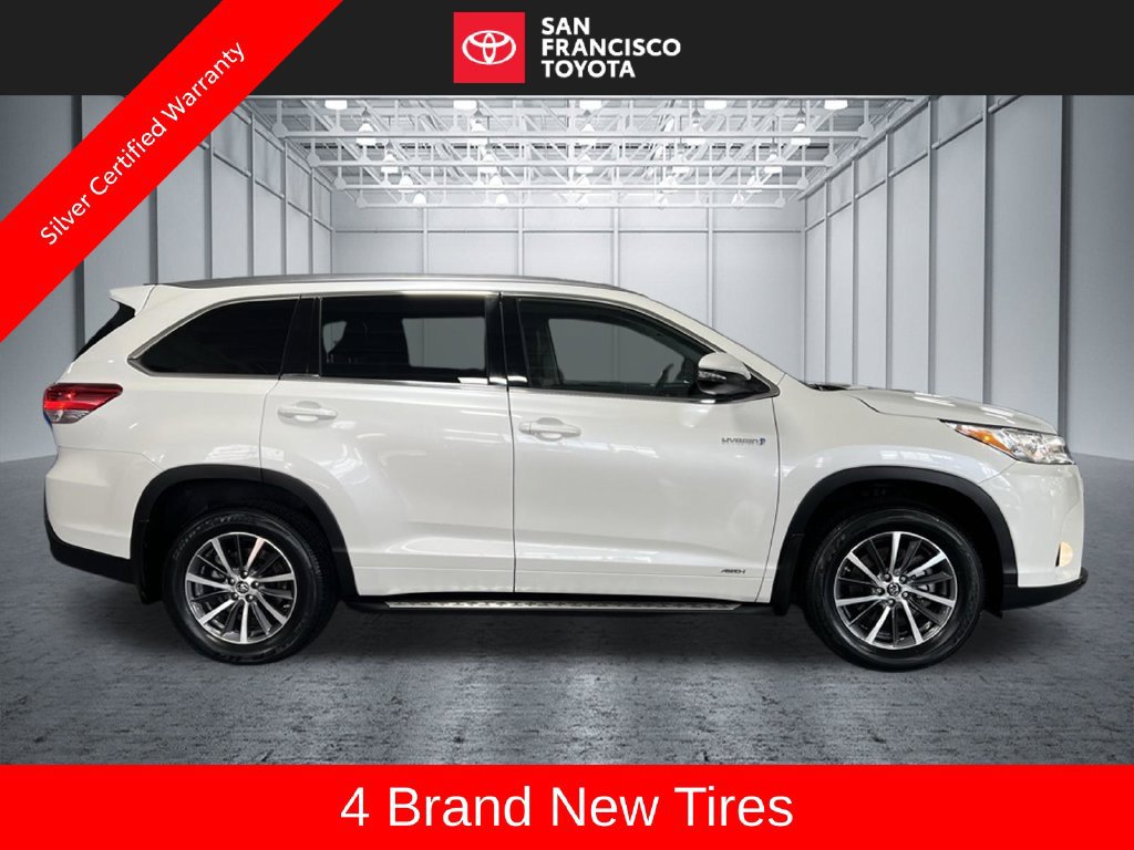 Certified 2017 Toyota Highlander XLE AWD/4WD image 6