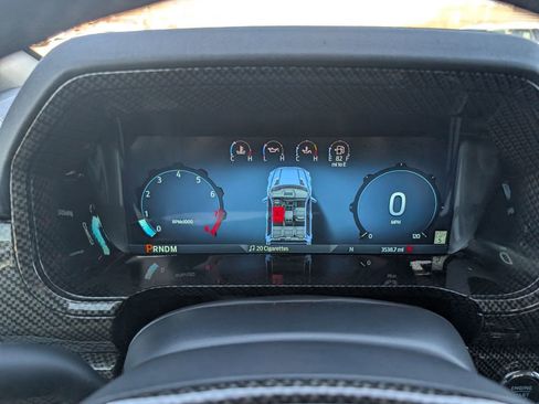 Used 2025 Ford F150 Lariat w/ Equipment Group 501A Mid image 15