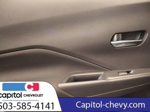 Used 2024 Nissan Kicks SV image 28