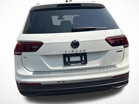 Used 2022 Volkswagen Tiguan SE AWD/4WD image 6