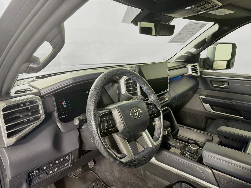 Used 2022 Toyota Tundra Platinum AWD/4WD image 10