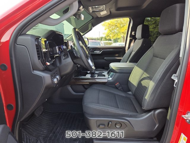 Used 2025 GMC Sierra 1500 Elevation w/ X31 Off-Road Package AWD/4WD image 9
