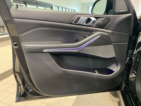 Used 2023 BMW X5 M50i w/ Parking Assistance Package image 10