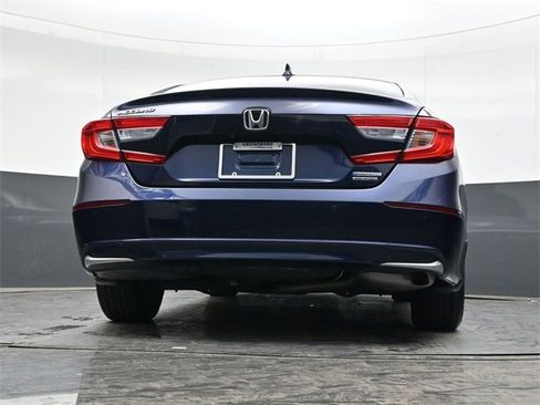 Used 2019 Honda Accord Touring image 33