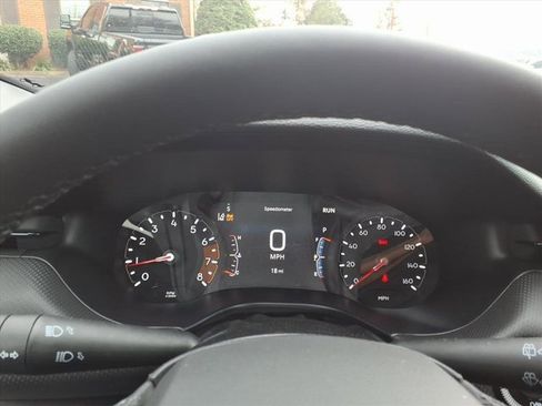 New 2026 Jeep Compass Latitude image 13