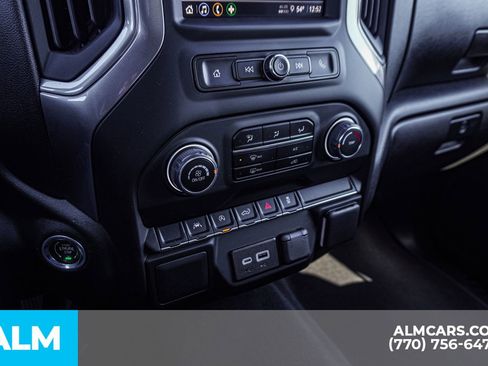 Used 2024 Chevrolet Silverado 1500 Custom image 39