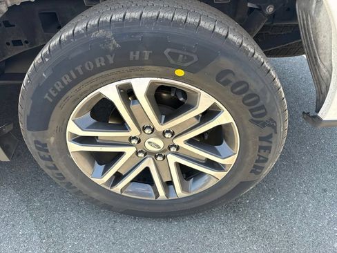 Used 2022 Ford F150 XL w/ STX Appearance Package RWD image 7