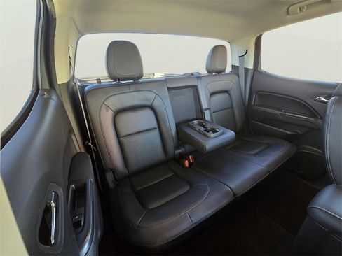 Used 2015 GMC Canyon SLT image 50