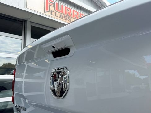 Used 2024 RAM 2500 Laramie w/ Safety Group AWD/4WD image 9