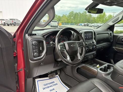 Used 2020 Chevrolet Silverado 1500 LT Trail Boss AWD/4WD image 10