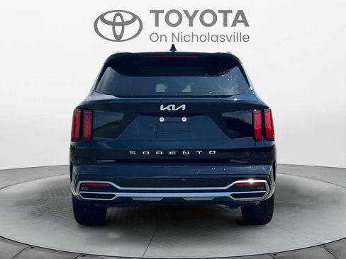 Used 2022 Kia Sorento SX FWD image 5