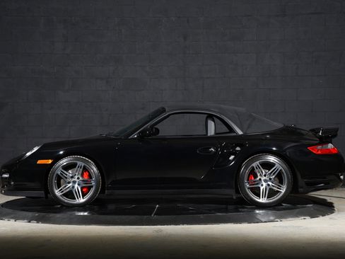Used 2009 Porsche 911 Turbo AWD/4WD image 14