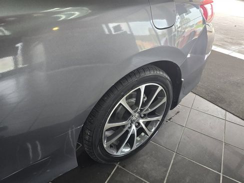 Used 2017 Honda Accord EX image 28