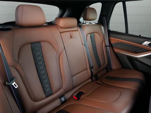 Used 2022 BMW X5 M w/ Competition Package 2 image 60