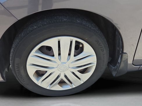 Used 2019 Honda Fit LX image 37