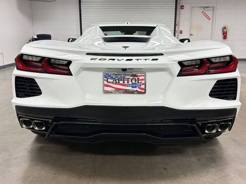 New 2026 Chevrolet Corvette Stingray Convertible w/ Battery Protection Package RWD image 9
