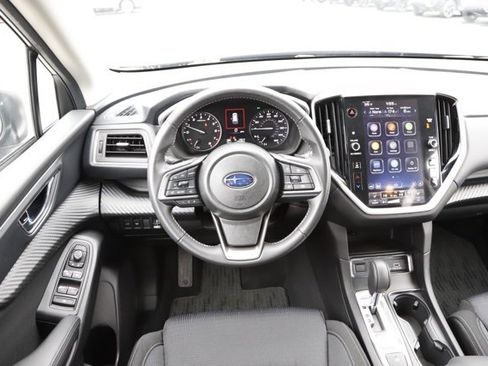 Used 2024 Subaru Ascent Premium w/ Convenience Package image 17