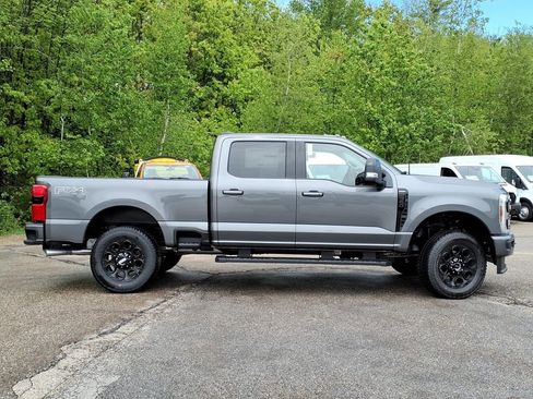 New 2026 Ford F350 Lariat w/ Black Appearance Package AWD/4WD image 4