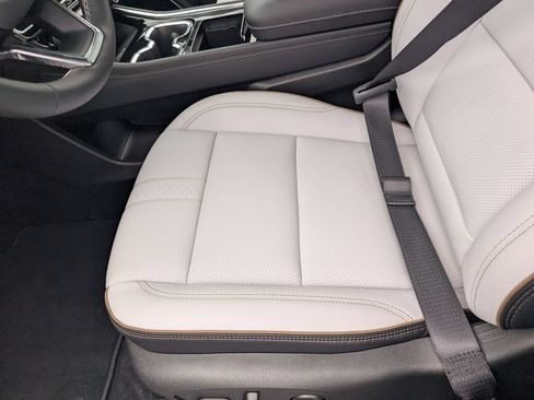 New 2026 Chevrolet Traverse High Country AWD/4WD image 22