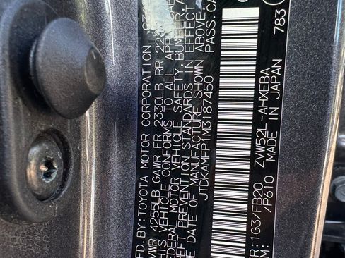 Used 2021 Toyota Prius Prime LE FWD image 24