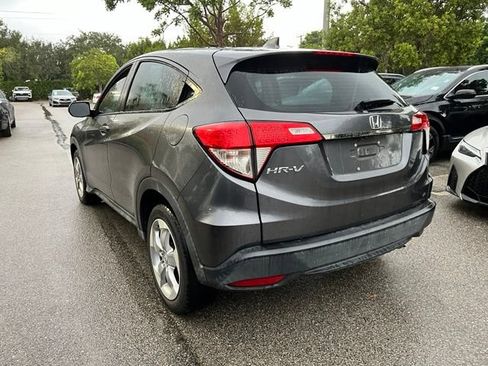 Used 2021 Honda HR-V LX image 4