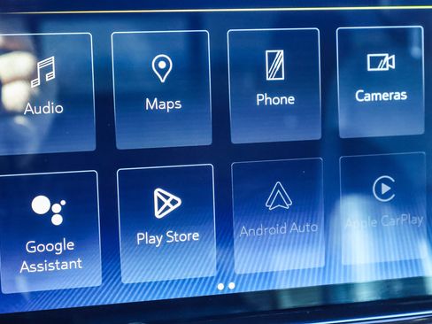 Used 2023 Chevrolet Silverado 1500 ZR2 w/ Technology Package image 4