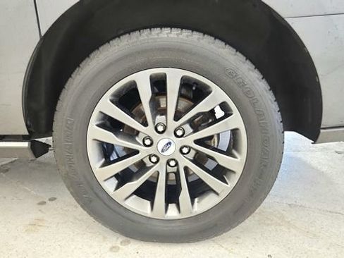 Used 2020 Ford Expedition Max Limited AWD/4WD image 9