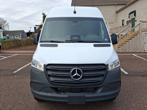 New 2025 Mercedes-Benz Sprinter 2500 image 2