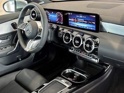 New 2026 Mercedes-Benz CLA 250 image 27