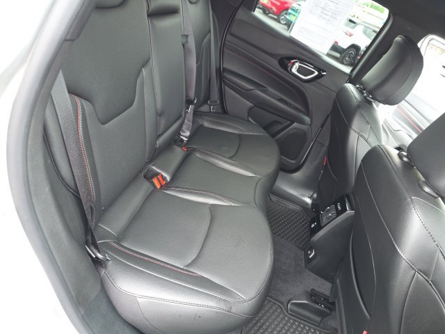 Used 2024 Jeep Compass Trailhawk w/ Trailhawk Elite Group AWD/4WD image 46