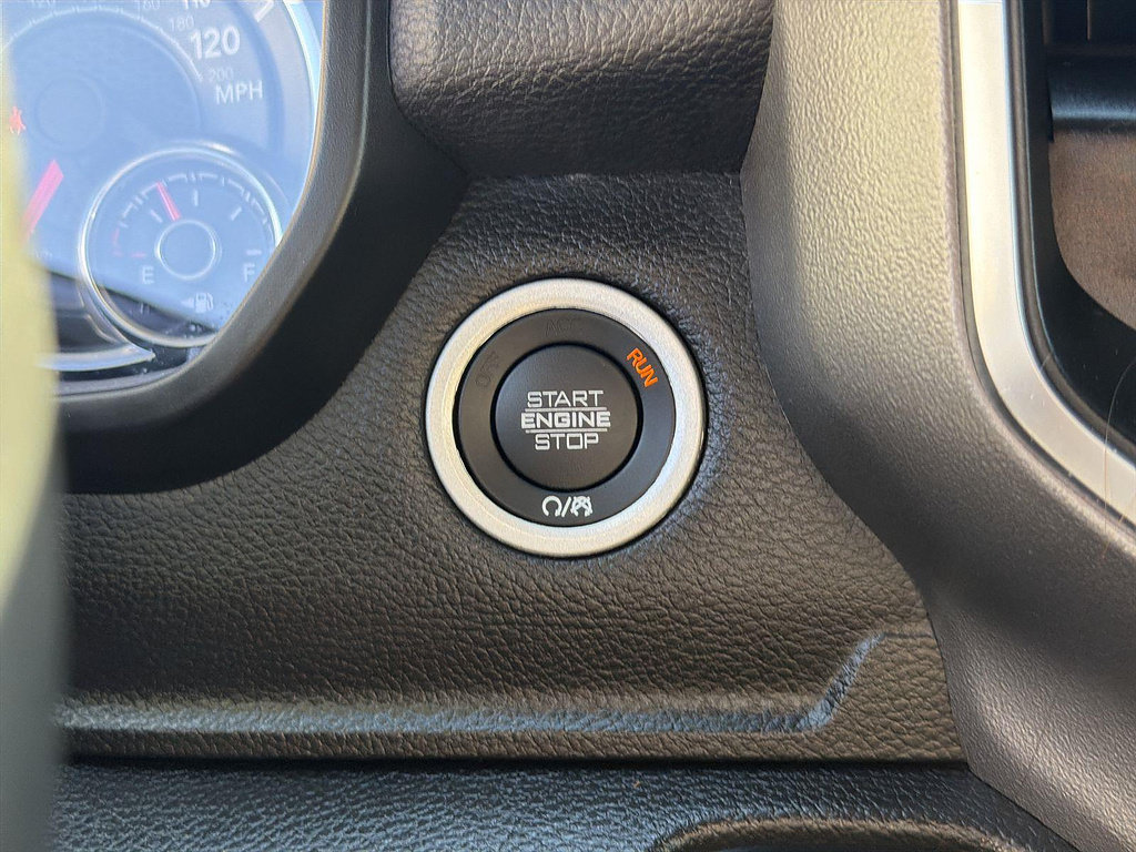 Used 2024 RAM 1500 Big Horn RWD image 16