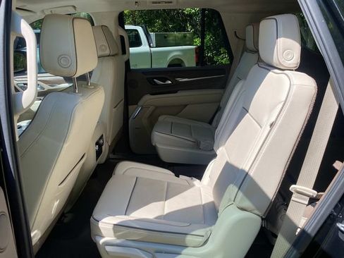 Used 2021 GMC Yukon Denali AWD/4WD image 9