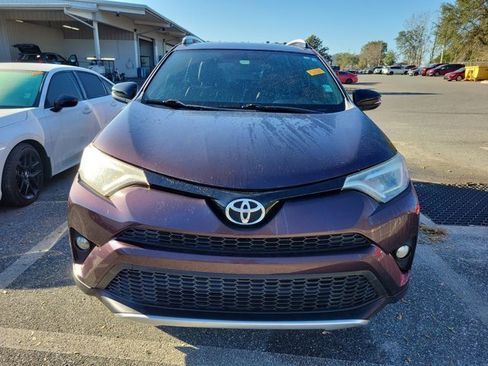 Used 2016 Toyota RAV4 SE image 9