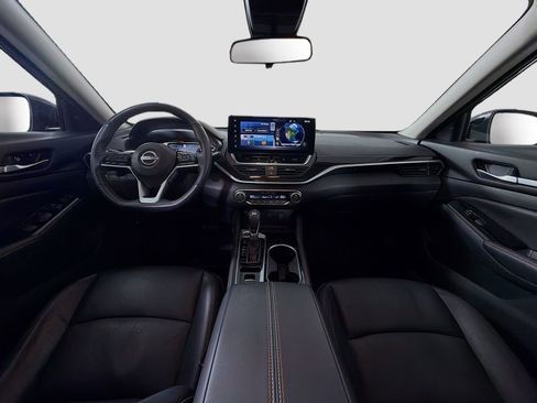 Used 2024 Nissan Altima 2.0 SR image 9