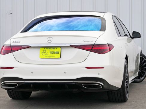 Used 2023 Mercedes-Benz S 580 4MATIC Sedan image 5