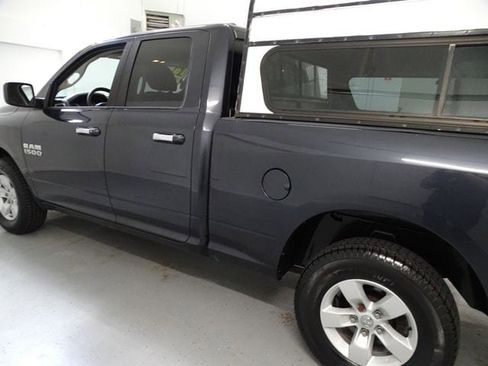 Used 2016 RAM 1500 Classic SLT AWD/4WD image 14