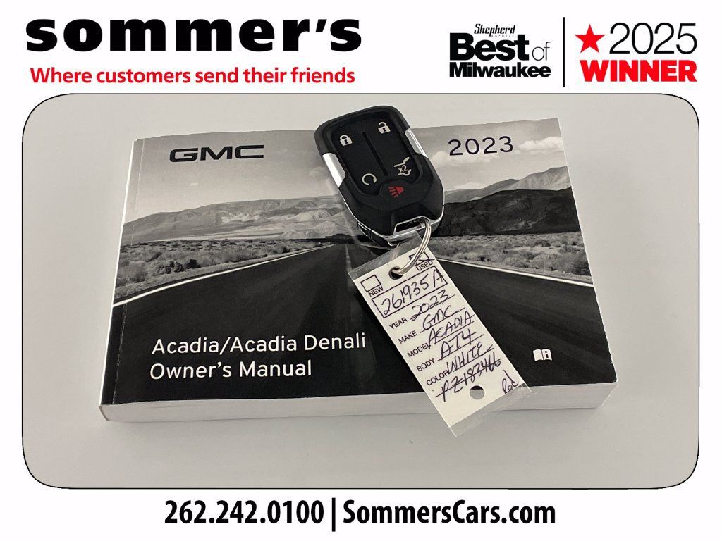 Used 2023 GMC Acadia AT4 w/ Technology Package AWD/4WD image 26