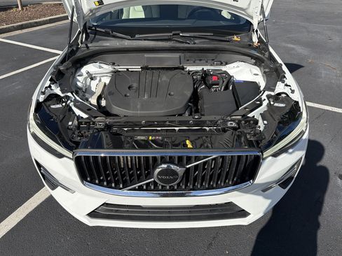 Used 2023 Volvo XC60 B5 Core w/ Climate Package FWD image 36