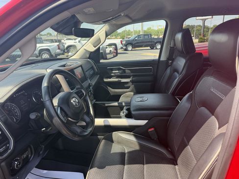 Used 2022 RAM 1500 Laramie AWD/4WD image 14