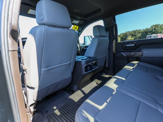 Used 2020 Chevrolet Silverado 2500 LTZ w/ LTZ Convenience Package AWD/4WD image 26
